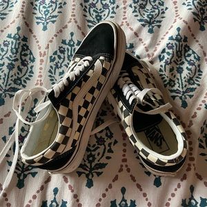 Old Skool Checkerboard Vans